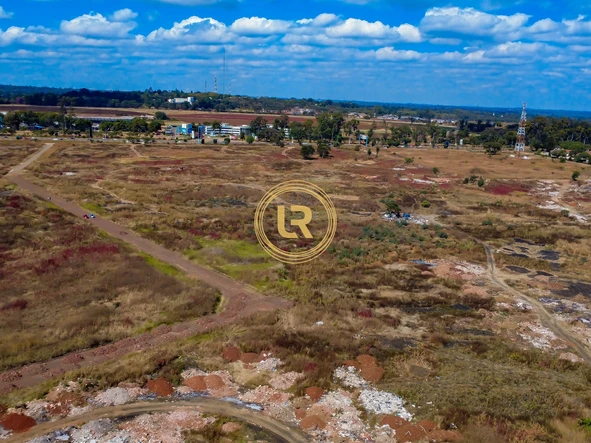 Commercial & Industrial Land