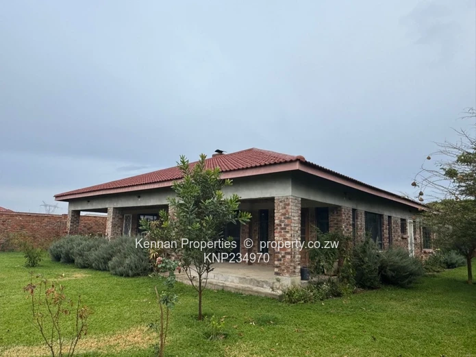 Beautiful home in Rockview