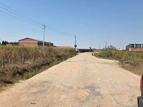 Commercial & Industrial Land