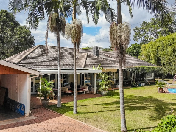 5 Bedroom House