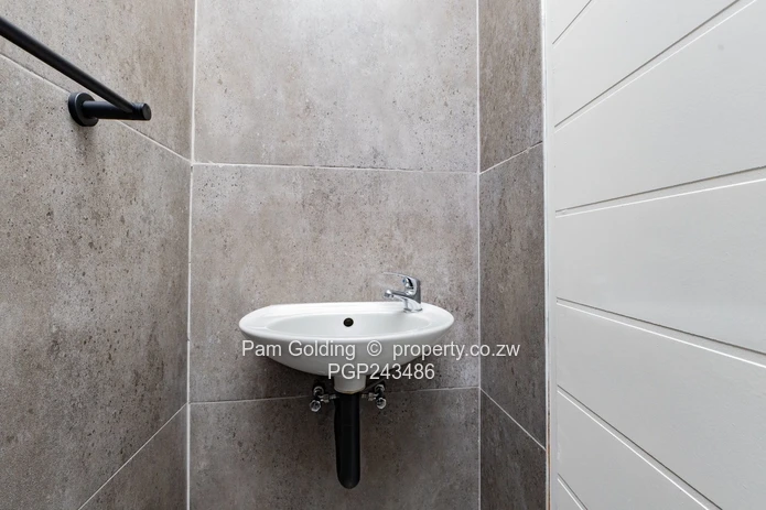 2 Bedroom Garden Flat for Sale In the Avenues  (Sole Mandate)