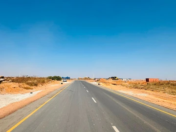 Commercial & Industrial Land