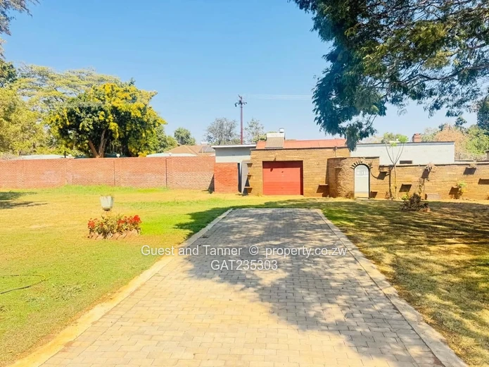 Prime Belgravia Commercial Property for Sale – 3900sqm Near 2nd Street | Ideal for Mall or Offices