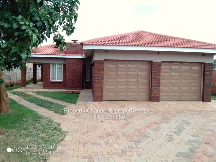 4 Bedroom House in Westgate, Harare West - Deeds Available