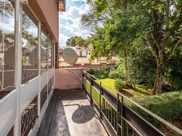 2 Bedroom Garden Flat