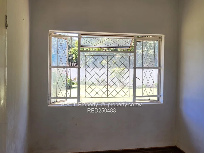 House To Let In Parklands!