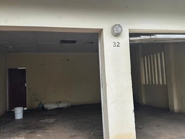 4 Bedroom Garden Flat