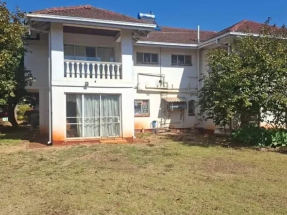 5 Bedroom House