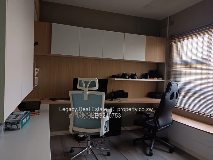 3 bedroomed cluster for rent in Bluffhill