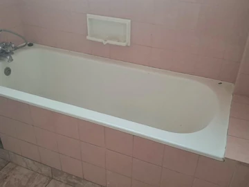 3 Bedroom Flat & Apartment