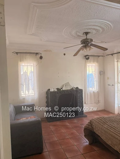 Dzivarasekwa Gunhill House for sale  (Sole Mandate)