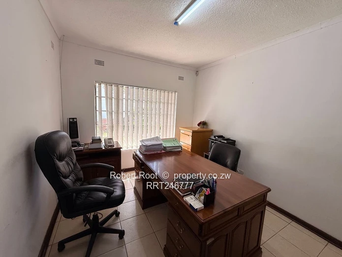 Prime Commercial  – Alexandra Park, Churchill Avenue