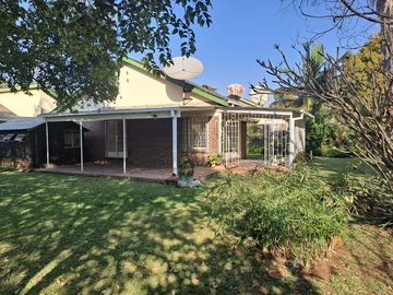 3 Bedroom Townhouse Complex