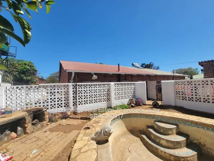 3 Bedroom semi- detached house in Paddonhurst for sale