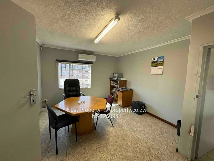 Prime Warehouse With Extensive Office Facilities