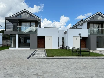 Duplex Apartments in Mount Pleasant