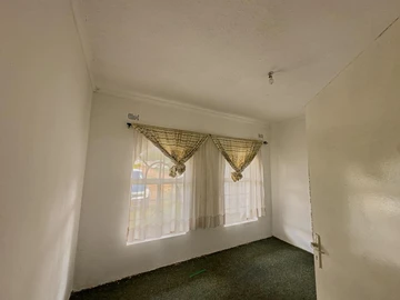 2 Bedroom Garden Flat