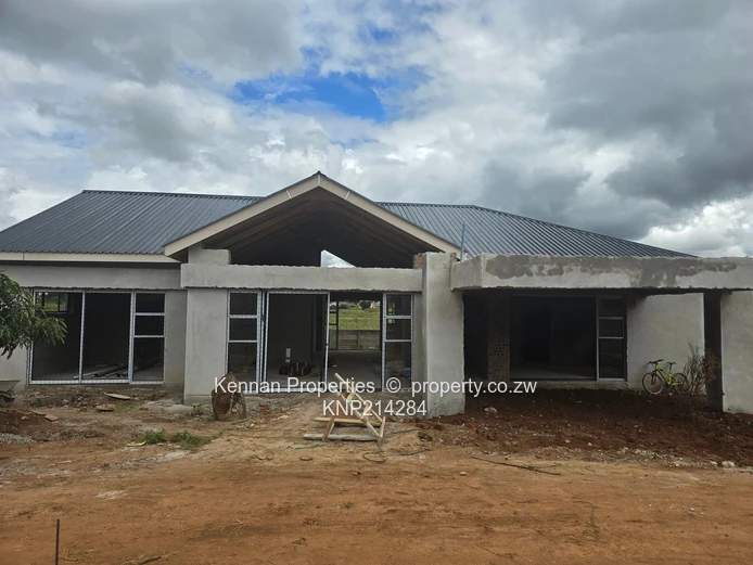 Stunning Modern 4 Bed All En-Suite Townhouse 