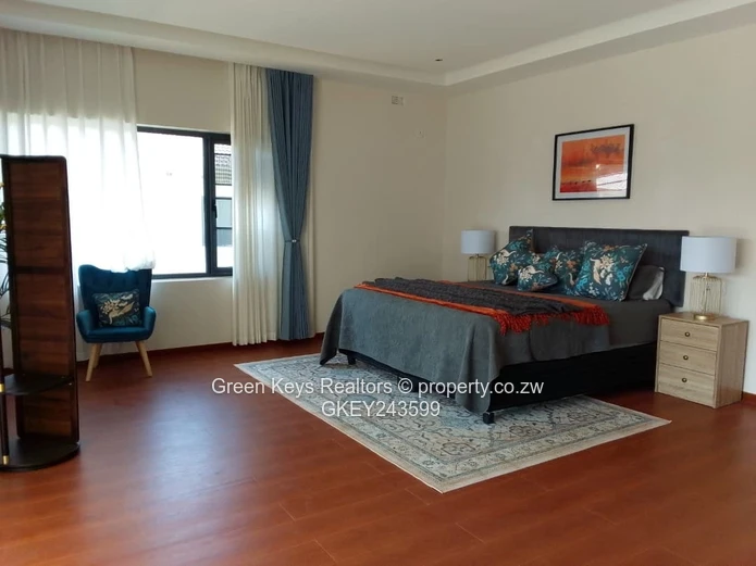 Pomona Townhouse Complex 