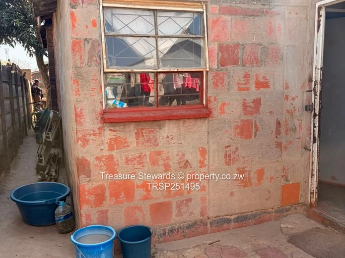 House For Sale In Zengeza