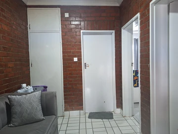 2 Bedroom Garden Flat