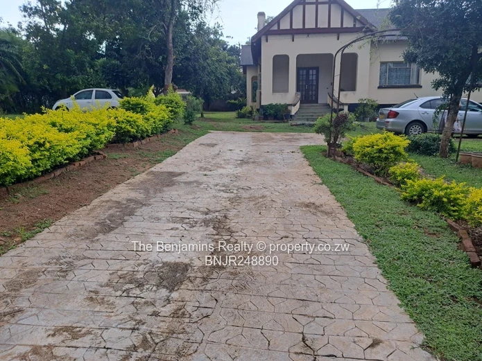 3 Bedroom House for Sale in Avenues Mutare