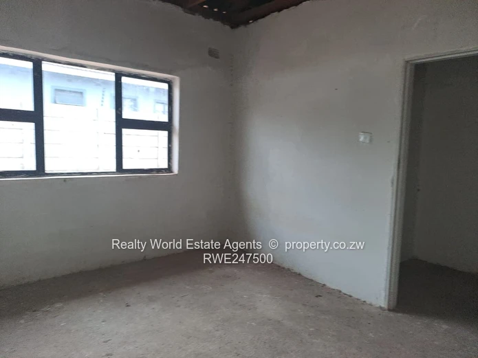 Manresa House for Sale – Finish to Your Taste