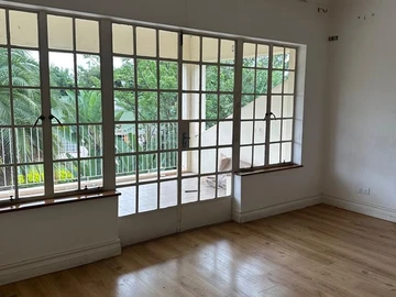 4 Bedroom Garden Flat