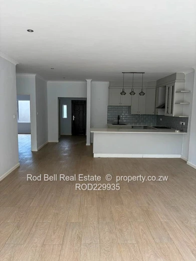 Neat 2-bedroom townhouse in well-established complex