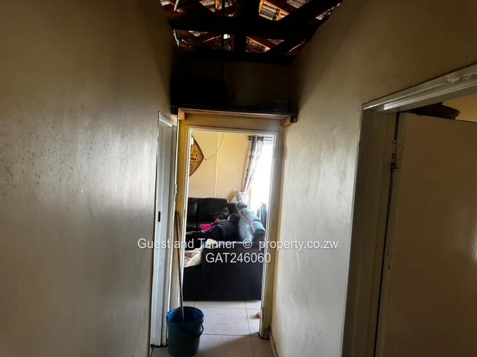 Spacious Incomplete 6-Bedroom Home with Cottage for Sale – New Marlborough