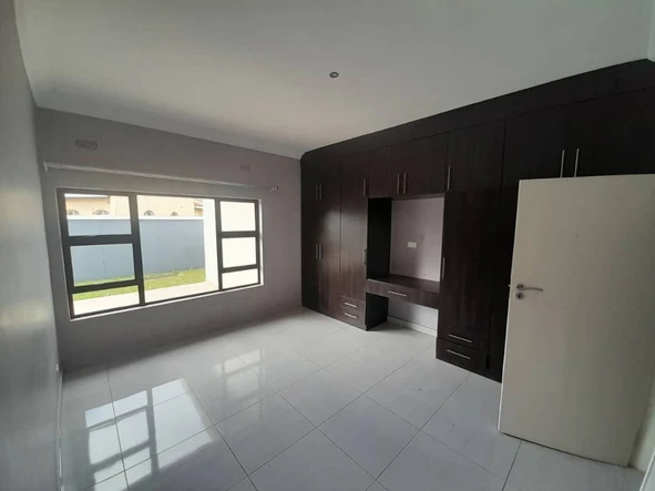 4 Bedroom Townhouse Complex