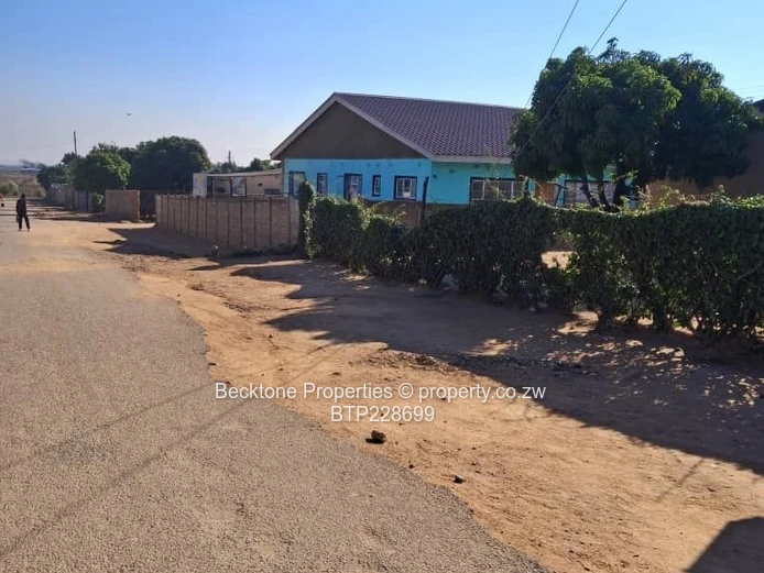 Pumula North house for sale  (Sole Mandate)