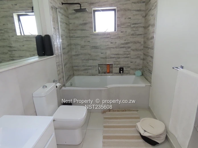 Stylish 3 Bedroom Townhouse for rent in Greendale!