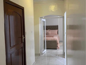 7 Bedroom House