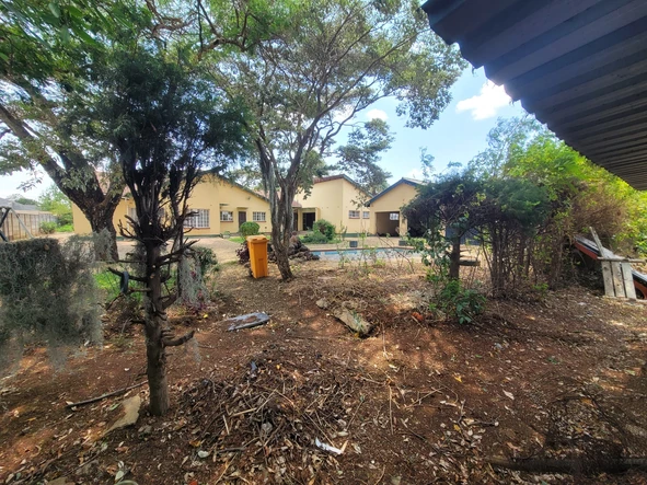 5 Bedroom House