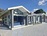 4 Bedroom Garden Flat