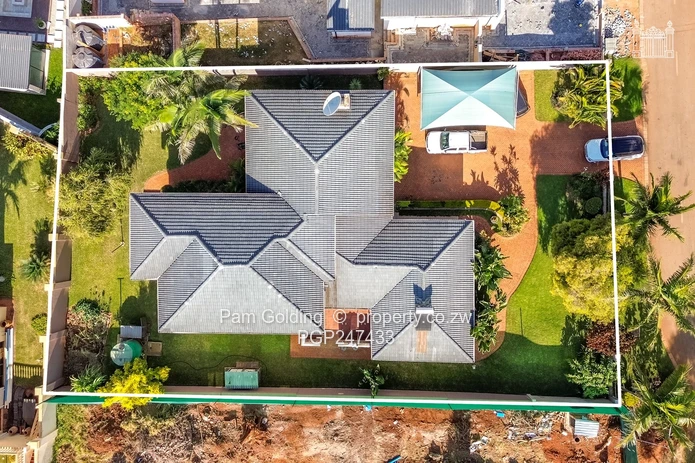 4 Bedroom House for Sale in Borrowdale Brooke (Sole Mandate)
