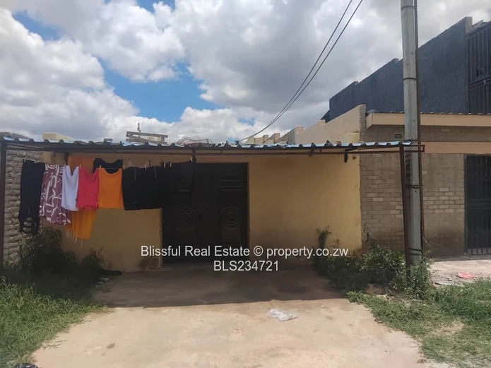 Ruwa Solomio Shop for Sale