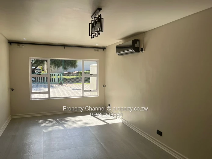 Luxurious 4-Bedroom Borrowdale Brooke House for rent