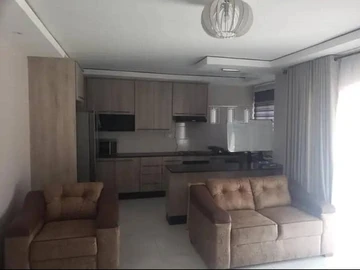 3 Bedroom Flat & Apartment