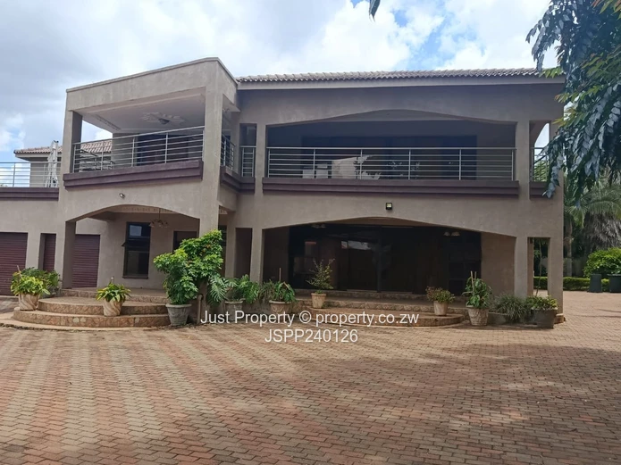 Ready to Move in Luxury Home