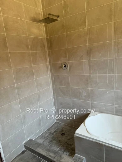 Westgate Sandton 4bed House for sale(Taking terms)