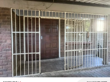 A captivating house in Unit C with 4 bedrooms ,main ensuite,lounge, Fitted kitchen,common bathroom &