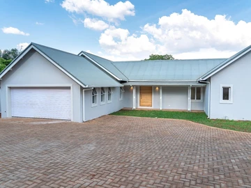 3 Bedroom Townhouse Complex