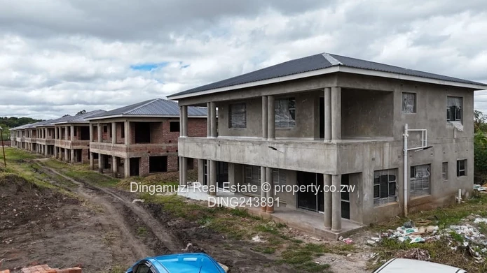 Duplex flat in Greendale 