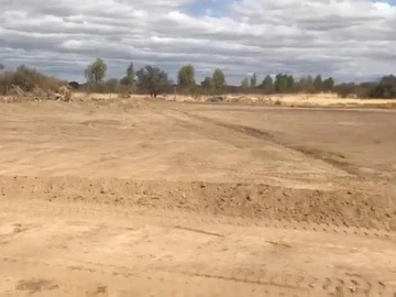 Commercial & Industrial Land