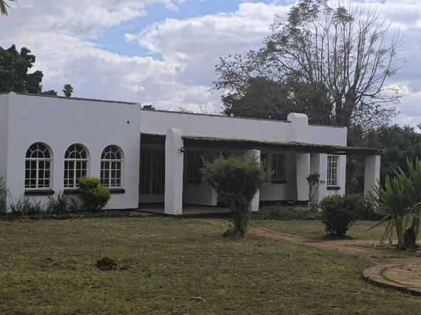 Bluffhill House To Let
