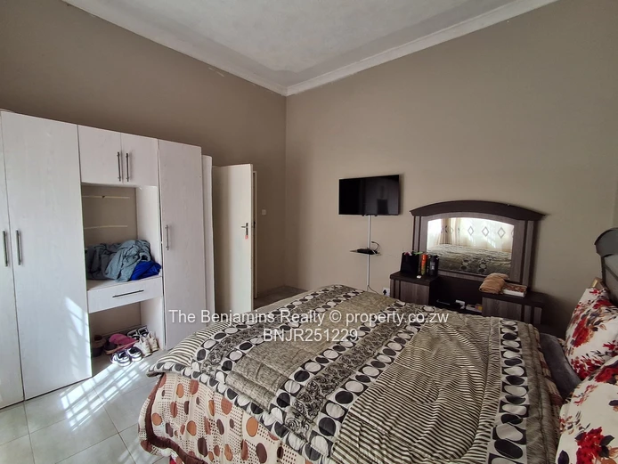 5 Bed Family Home in Quinnington