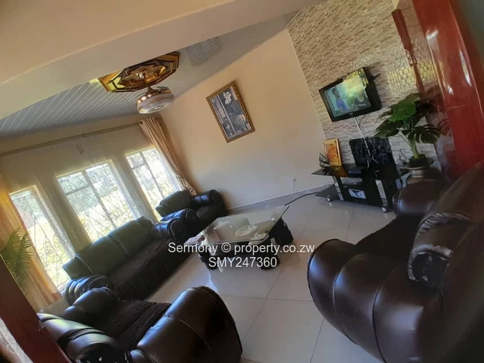 Modern Cluster Home up for grabs