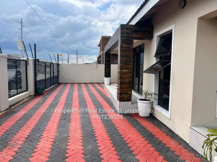 Solid neat family home!!!